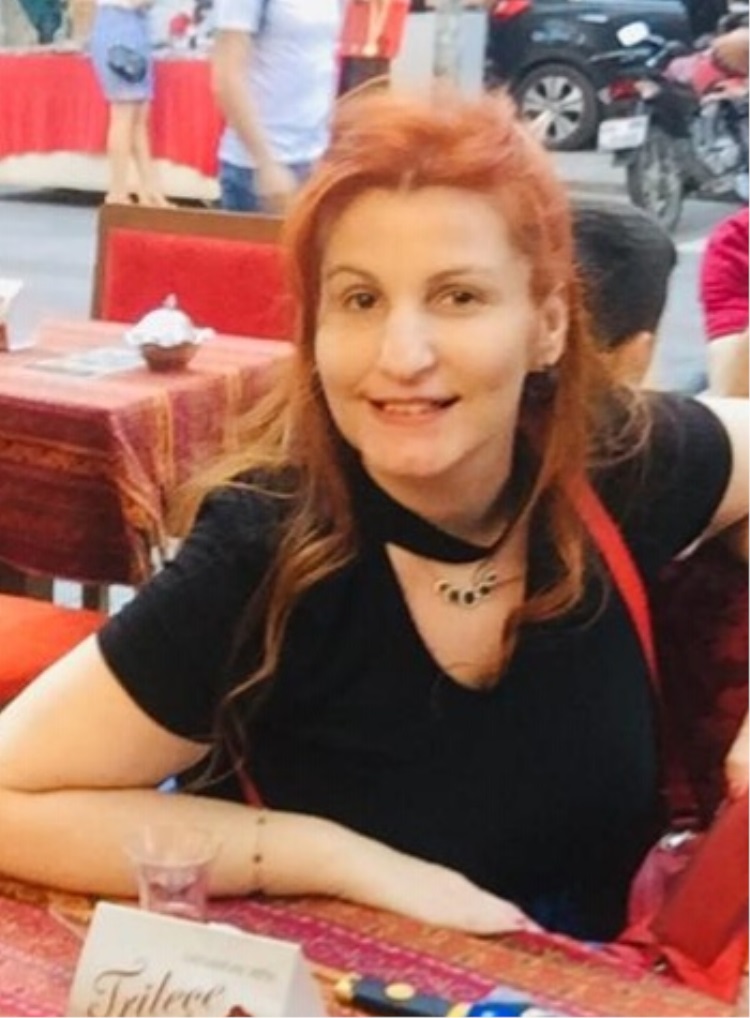 Melda Ayık